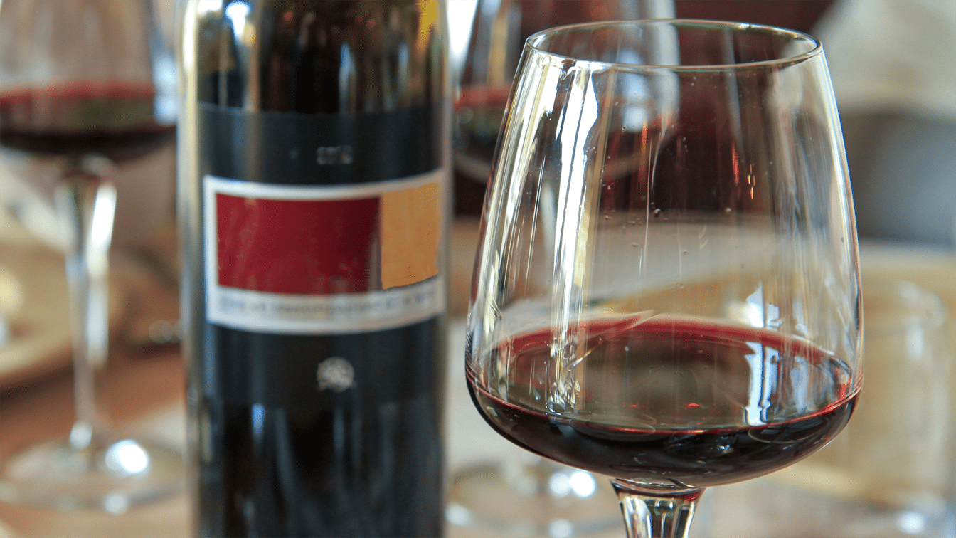 Dry vs Sweet Red Wine Cellars Wine Club